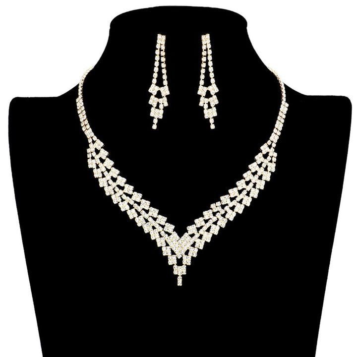 Gold Chevron Accented Rhinestone Pave Necklace, Get ready with these jewelry sets and put on a pop of shine to complete your ensemble. The elegance of these rhinestones goes unmatched, great for wearing at a party! Stunning Pave necklace will sparkle all night long making you shine like a diamond. Perfect for adding just the right amount of shimmer and a touch of class to special events.