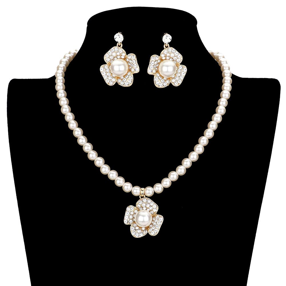 Gold Floral Pearl Rhinestone Pave Collar Necklace, Wear a pop of shine to complete your ensemble with perfect beauty with extra luxe. The perfect accessory for adding the right amount of shimmer and a touch of class to special events. These classy pearl necklaces are perfect for Party, Wedding, Evening, and even everyday wear. Awesome gift for birthday, Anniversary, Valentine’s Day, or any special occasion. Show your ultimate class!