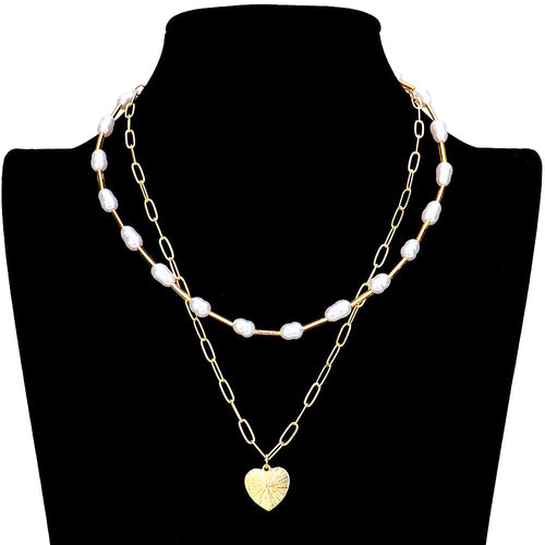 Collar de doble capa con colgante de corazón de metal y perlas de agua dulce - Oro