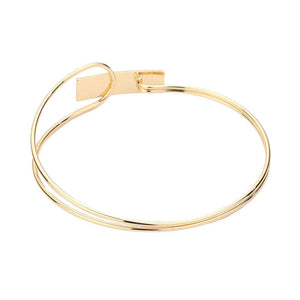 Gold Metal Rectangle Hook Bracelet, put on a pop of color to complete your ensemble. Perfect for adding just the right amount of shimmer & shine and a touch of class to special events. Perfect Birthday Gift, Anniversary Gift, Mother's Day Gift, Graduation Gift, Valentine’s Gift.