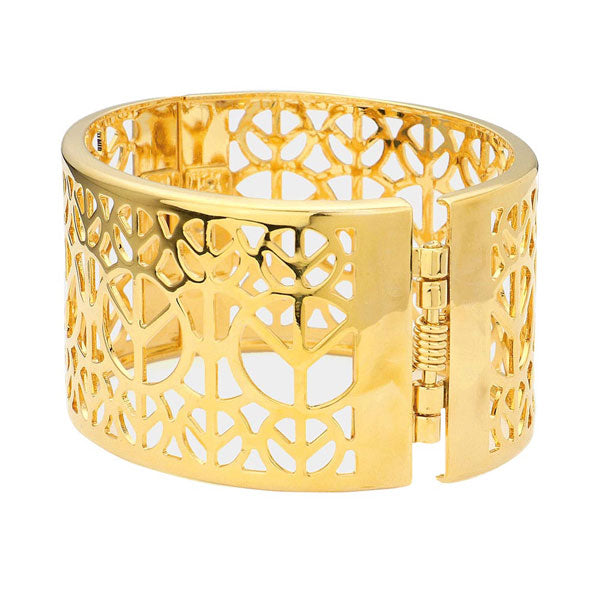 Gold Peace Symbol Hinged Bangle Bracelet, embellishes your beauty with the ultimate gorgeousness and trendiness. Add a pop of color to complete your ensemble and get ready to receive the best compliments. The right choice for adding the perfect amount of shimmer & shine and a touch of class anywhere and on any occasion. Ideal gift for Birthdays, anniversaries, Mother's Day, Graduation, etc.