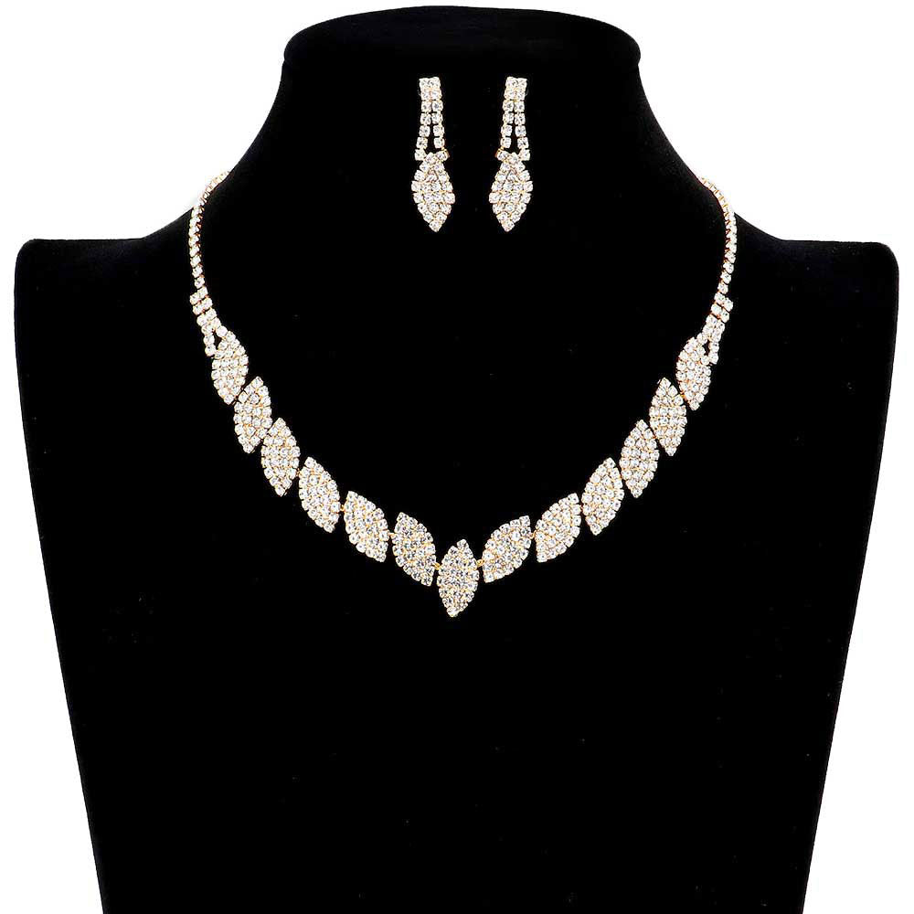 Gold Rhinestone Pave Marquise Cluster Necklace. Get ready with these necklace, put on a pop of shine to complete your ensemble. Perfect for adding just the right amount of shimmer and a touch of class to special events. These classy necklaces are perfect for Party, Wedding and Evening. Awesome gift for birthday, Anniversary, Valentine’s Day or any special occasion.