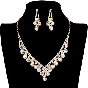 Gold Teardrop Stone Accented Rhinestone Pave Necklace. Get ready with these jewellery sets, put on a pop of shine to complete your ensemble. Stunning pave necklace will sparkle all night long making you shine out like a diamond. Perfect for adding just the right amount of shimmer and a touch of class to special events. These classy necklaces are perfect for Party, Wedding and Evening. Awesome gift for birthday, Anniversary, Valentine’s Day or any special occasion.