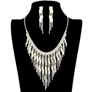 Gold Wavy Fringe Crystal Rhinestone Necklace, Stunning wavy crystal chain suits any style and occasion wear over your favorite tops and dresses this season!  Adds the perfect accent to your wardrobe. A timeless treasure designed to accent the neckline adds a gorgeous stylish glow to any outfit style, jewelry that fits your lifestyle! This piece is versatile and goes with practically anything! Fabulous gift, ideal for your loved one or yourself.