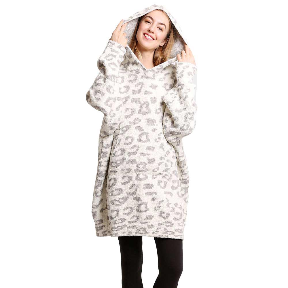 Beige Leopard Hooded Wearable Blanket, on-trend & fabulous design make it eye-catching and beautiful. It will keep you cozy and comfortable on winter and cold days. Go outside with confidence and beauty with this leopard-designed blanket. It's a luxe addition to any cold-weather ensemble. Great for daily wear in the cold winter to protect you against the chill. The beautiful leopard design and stylish hoodie enrich the beauty and amp up the glamour.