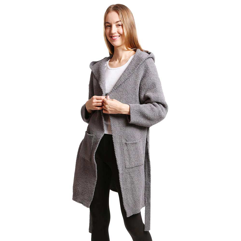 Gray Solid Color Hooded Robe, is beautifully designed with a variety of colors. Perfect for after stepping out of the shower or just to wear whilst getting ready for the day. This cozy robe fits easily. The adjustable belt helps for quick adjustment and gives a perfect snug fit every time. It's not only luxurious and highly durable but super comfortable to wear as well.  Comfortable, stylish, and practical that a woman could ask for in a robe. 