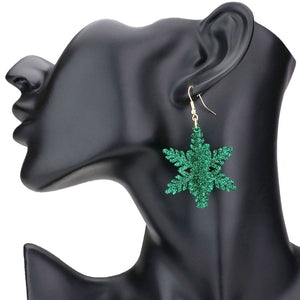 Green Sparkle Snowflake Dangle Earrings, beautifully crafted design adds a gorgeous glow to any outfit with Christmas theme. Get into the Christmas spirit with our gorgeous Christmas Snowflake dangle earrings with perfect style. Bright snowflake design with different colors and pattern will make the perfect choice to your Christmas costumes. Ideal gift for you loved ones, girlfriend, wife, daughter, sisters, etc. Share joy and beauty with your family on Christmas.