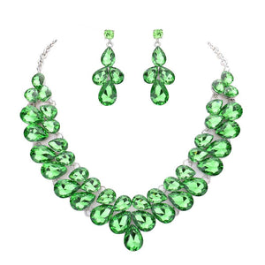 Green Teardrop Stone Cluster Evening Necklace, These gorgeous Stone pieces will show your class in any special occasion. The elegance of these Stone goes unmatched, great for wearing at a party! stunning jewelry set will sparkle all night long making you shine out like a diamond. perfect for a night out or a black tie party. Awesome gift for  Birthday, Anniversary, Prom, Mother's Day Gift, Sweet 16, Wedding, Bridesmaid.