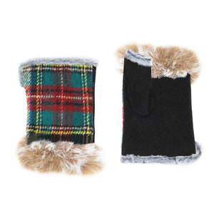 Green Plaid Fingerless Faux Fur Trim Gloves, Eye-catching, classic tartan fingerless gloves, protect your hands from the cold all-season long. Warm Comfy Stylish open finger classy modish gloves faux fur trim, perfect for using your smart phone. Christmas Gift, Cold Weather, Birthday Gift, Holiday Gift, Regalo Navidad