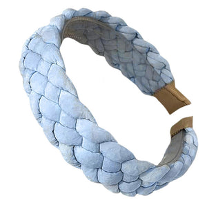 Light Blue Solid Raffia Braided Headband, create a natural & beautiful look while perfectly matching your color with the easy-to-use raffia braided headband. Push your hair back and spice up any plain outfit with this headband! Be the ultimate trendsetter & be prepared to receive compliments wearing this chic headband with all your stylish outfits! 