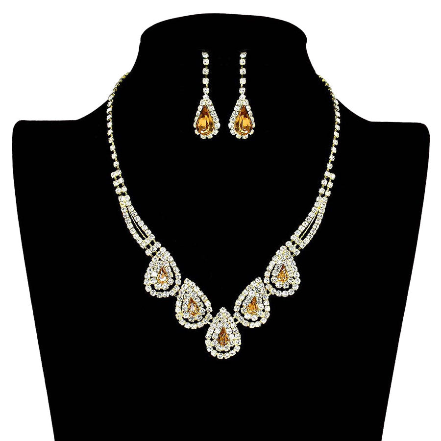 Silver Teardrop Accented Rhinestone Necklace, Beautifully crafted design adds a gorgeous glow to any outfit. Jewelry that fits your lifestyle! stunning jewelry set will sparkle all night long making you shine out like a diamond. perfect for a night out on the town or a black tie party, Perfect Gift, Birthday, Anniversary, Prom, Mother's Day Gift, Thank you Gift.