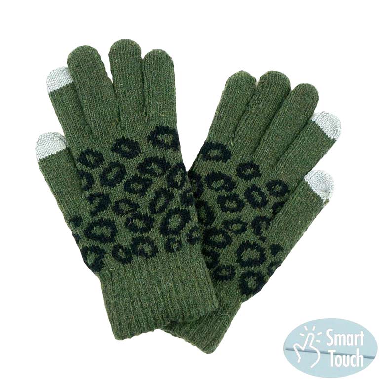 Olive Green Leopard Patterned Smart Gloves, drag out your dashing look and gives you warmth on cold days. These warm gloves will allow you to use your electronic device and touch screens with ease. The attractive leopard pattern exposes the bold look and trendy appearance. Perfect Gift for this winter!
