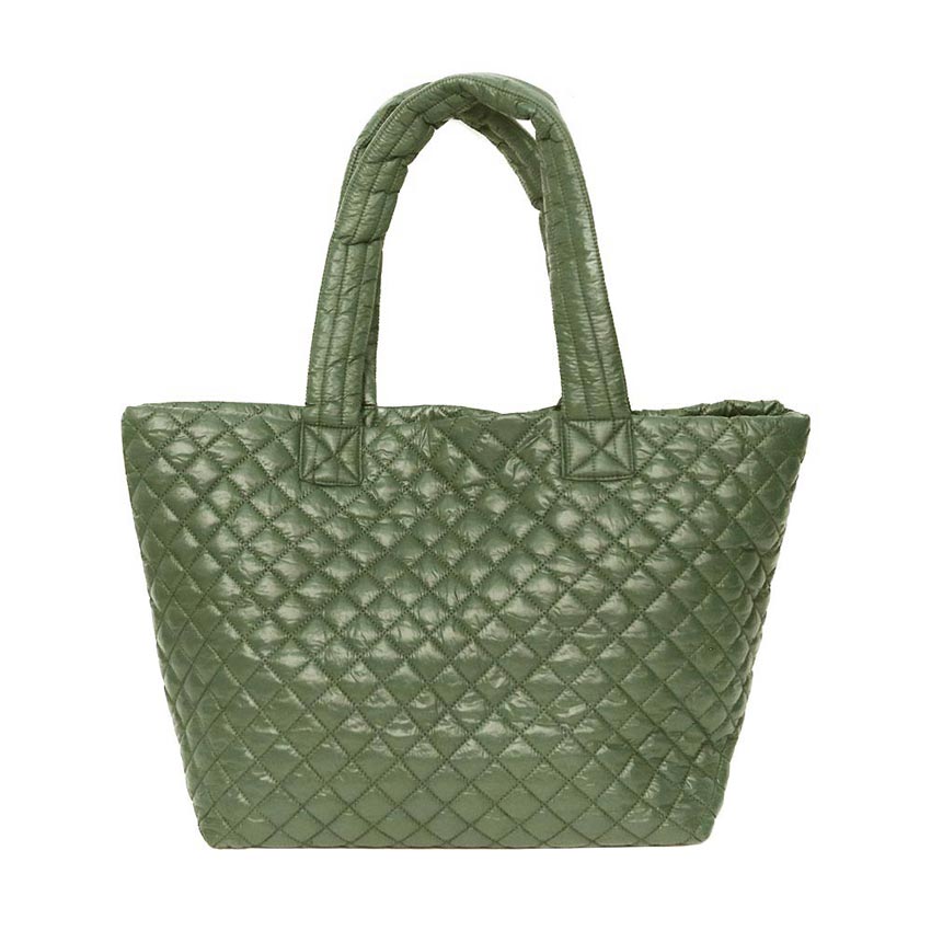 Olive Green Quilted Padded Puffer Tote Bag, has plenty of room to carry all your handy items with ease. Trendy and beautiful bag that amps up your outlook while carrying. Great for different activities including quick getaways, holidays, Shopping, beach, or even going outdoors! This tote bag features a top zipper closure for security that makes your life easier and trendier. Its catchy and awesome appurtenance drags everyone's attraction to you. 