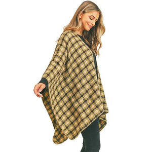 Olive Green Trendy Plaid Check Pattern Ruana, the perfect accessory, luxurious, trendy, super soft chic capelet, keeps you warm and toasty. You can throw it on over so many pieces elevating any casual outfit! Match well with jeans and T-shirts with these poncho ruana, Stay trendy and comfortable! Have it for your winter wardrobe with out any doubt.  Awesome winter gift accessory!