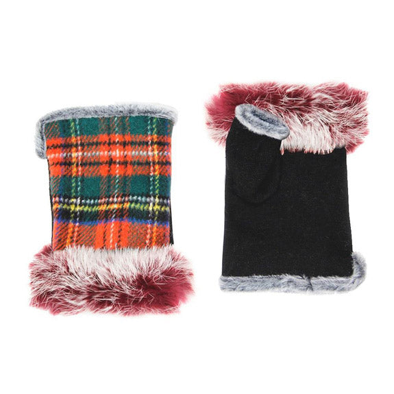 Green Plaid Fingerless Faux Fur Trim Gloves, Eye-catching, classic tartan fingerless gloves, protect your hands from the cold all-season long. Warm Comfy Stylish open finger classy modish gloves faux fur trim, perfect for using your smart phone. Christmas Gift, Cold Weather, Birthday Gift, Holiday Gift, Regalo Navidad