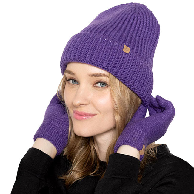 Purple Solid Ribbed Cuff Beanie Hat, before running out the door into the cool air, you’ll want to reach for this toasty beanie to keep you incredibly warm. Accessorize the fun way with this beanie winter hat, it's the autumnal touch you need to finish your outfit in style. Awesome winter gift accessory! Perfect Gift Birthday, Christmas, Stocking Stuffer, Secret Santa, Holiday, Anniversary, Valentine's Day, Loved One.