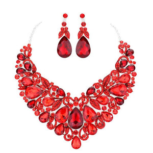 Red Leaf Teardrop Stone Cluster Evening Necklace, beautifully crafted design that adds a gorgeous glow to any outfit to receive the best compliments. It's perfectly lightweight to wear throughout the whole day. Light up the special occasions with a beautiful crystal and pearl necklace. It's an awesome gift for Birthdays, holidays, Christmas, New Year, etc. for your friends, family, and the persons you love and care for.