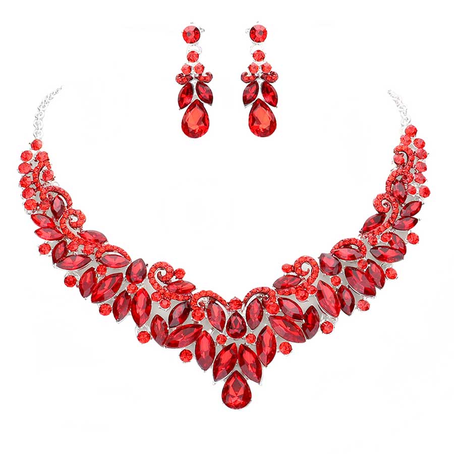 Red Teardrop Marquise Stone Cluster Evening Necklace. These gorgeous Stone pieces will show your class in any special occasion. The elegance of these Stone goes unmatched, great for wearing at a party! Perfect jewelry to enhance your look. Awesome gift for birthday, Anniversary, Valentine’s Day or any special occasion.