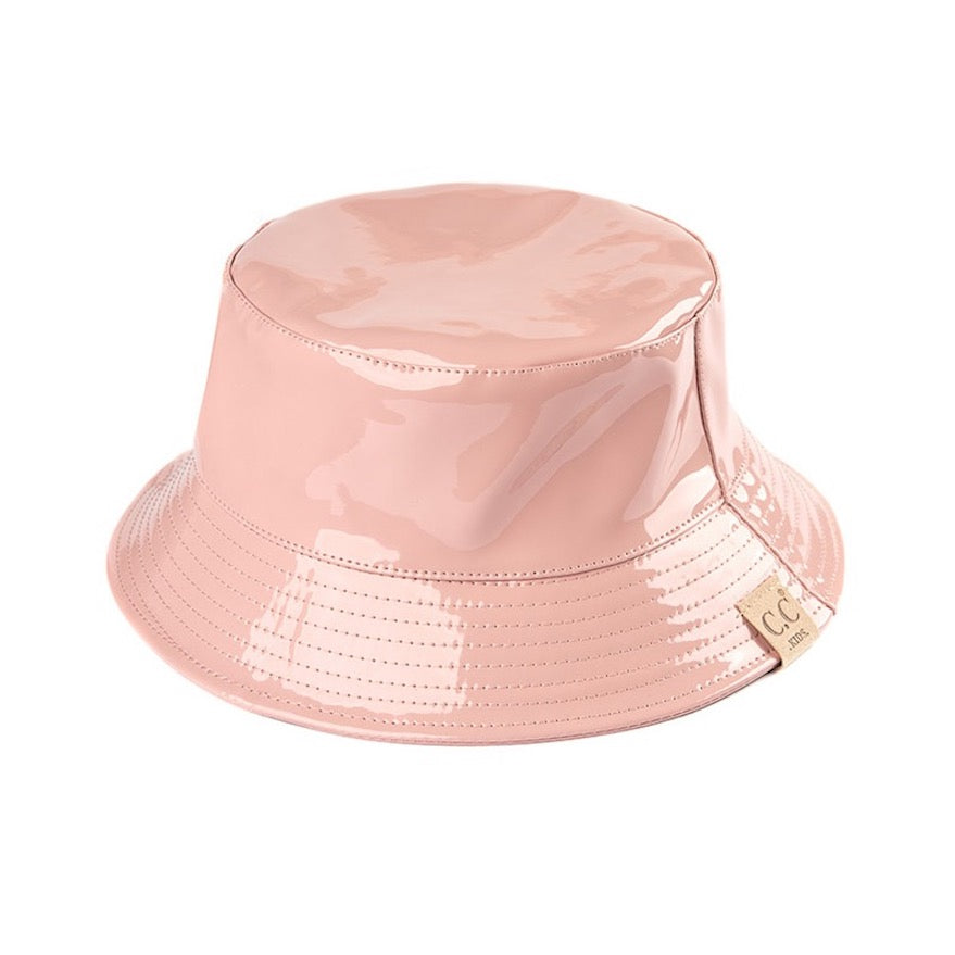 Rose C.C Kids Shiny Solid Color Reflective Enamel Detailed Rain Bucket Hat; this rain hat is snug on the head and works well to keep rain off the head, out of the eyes, and also the back of the neck. Wear it to lend a modern liveliness above a raincoat on trans-seasonal days in the city. Perfect Gift for that fashion-forward friend