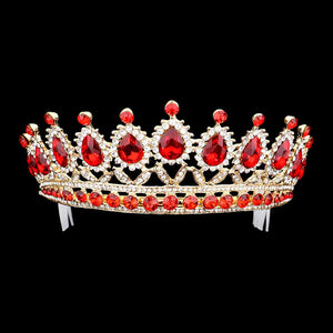 Siam Gold Teardrop Stone Accented Princess Tiara, this princess tiara is a classic royal tiara made from gorgeous stone accented is the epitome of elegance. Exquisite design with gorgeous color and brightness, makes you more eye-catching in the crowd and also it will make you more charming and pretty without fail.