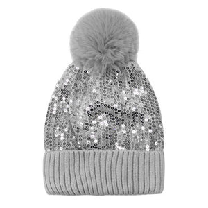 Silver Sequin Embellished Pom Pom Beanie Hat before running out the door reach for this toasty hat to keep you incredibly warm. Fun accessory, it's the autumnal touch to finish your ensemble. Birthday Gift, Christmas Gift, Anniversary Gift, Regalo Navidad, Regalo Cumpleanos, Regalo Dia del Amor, Valentine's Day Gift