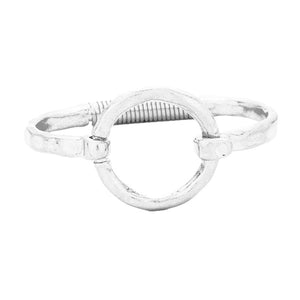 Silver Hammered Metal Hoop Hook Cuff Bracelet Open Circle Bracelet Hoop Cuff, covers a range of trends, including boho, classic, festival & modern, an eye-catching alternative for all year around. Pair with tee & jeans to dress up your laid-back look, or add to a dress to enhance your work ensemble. Ideal Gift, Any Occasion