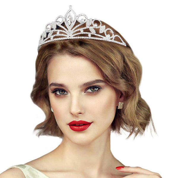 Marquise Stone Accented Rhinestone Princess Tiara, this princess tiara is made of rhinestone; Easy wear, sturdy and non-breakable headgear. These hair accessory is really beautiful, Pretty and lightweight. Makes You More Eye-catching at events and wherever you go. Suitable for Wedding, Engagement, Birthday Party, Any Occasion You Want to Be More Charming.