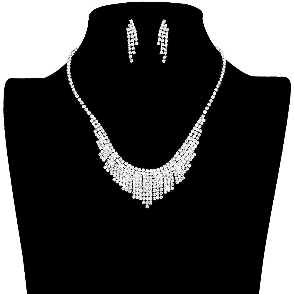 Silver Pave Crystal Rhinestone Collar Necklace. These gorgeous rhinestone pieces will show your class in any special occasion. The elegance of these crystal goes unmatched, great for wearing at a party! stunning jewelry set will sparkle all night long making you shine like a diamond. Perfect jewelry to enhance your look. Awesome gift for birthday, Anniversary, Valentine’s Day or any special occasion.