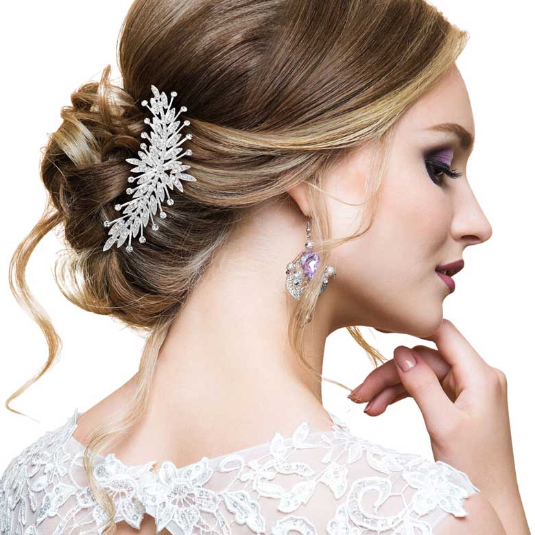 Silver Rhinestone Embellished Leaf Cluster Hair Comb, amps up your hairstyle with a glamorous look on special occasions with this Rhinestone Embellished Leaf Cluster Hair Comb! It will add a touch to any special event. These are Perfect Birthday Gifts, Anniversary Gifts, Mother's Day Gifts, Graduation gifts, and any occasion.