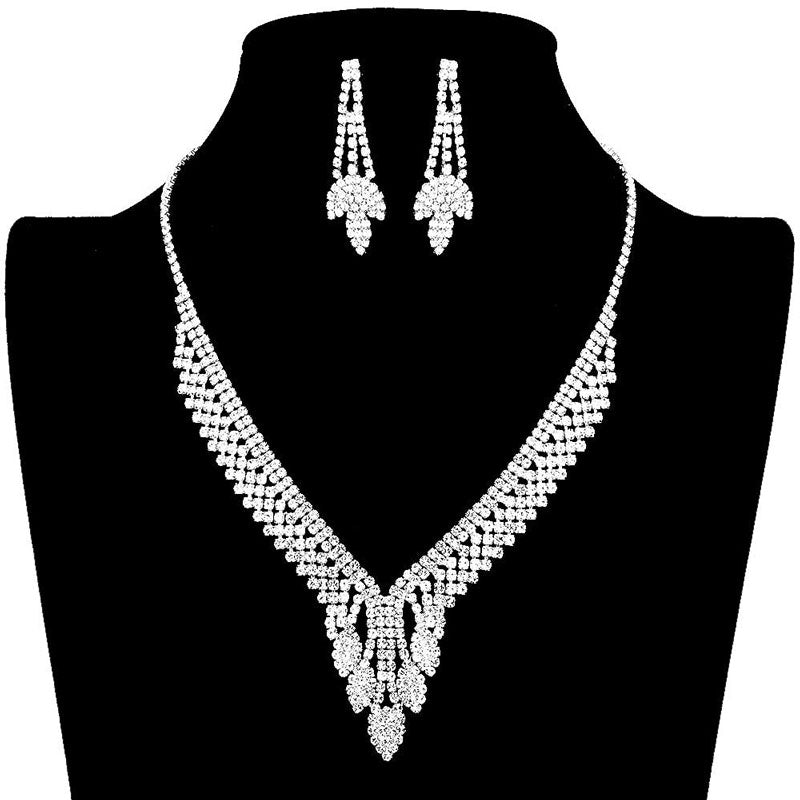 Silver Rhinestone Pave Marquise Accented Necklace. These gorgeous Stone pieces will show your class in any special occasion. The elegance of these Stone goes unmatched, great for wearing at a party! Perfect jewellery to enhance your look. Awesome gift for birthday, Anniversary, Valentine’s Day or any special occasion.