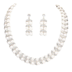 Silver White Pearl Crystal Collar Necklace.  These gorgeous Crystal pieces will show your class in any special occasion. The elegance of these Collar necklace goes unmatched, great for wearing at a party! Perfect for adding just the right amount of shimmer & shine and a touch of class to special events. Perfect jewelry to enhance your look. Awesome gift for birthday, Anniversary, Valentine’s Day or any special occasion.