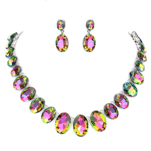 Vitrail Oval Stone Link Evening Necklace. Wear together or separate according to your event, versatile enough for wearing straight through the week, perfectly lightweight for all-day wear, coordinate with any ensemble from business casual to everyday wear, the perfect addition to every outfit.