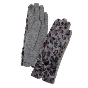 Leopard Print Big Bow Smart Gloves Leopard Print Gloves Touchscreen Gloves, eye-catching, warm & cozy animal print Smart Touch Gloves, classic chic with are the perfect blend of utility & style. Ensures you can answer emails without getting frostbite. Perfect Gift Birthday, Christmas, Holiday, Anniversary, Loved One