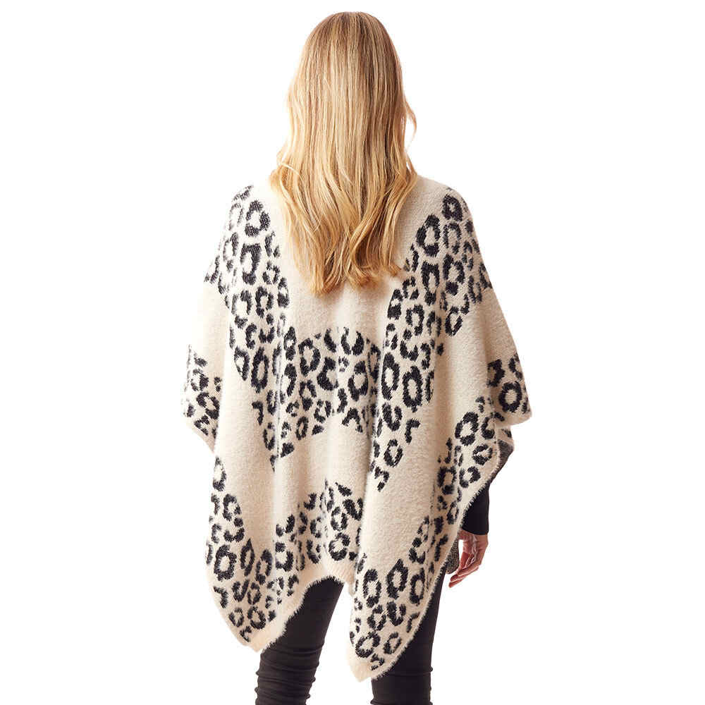Leopard Patterned Soft Fuzzy Ruana Poncho Soft Leopard Shawl Cape Wrap, are trending and an easy, comfortable, warm option you can easily throw on and look great in any outfit! Perfect Birthday Gift , Christmas Gift , Anniversary Gift, Regalo Navidad, Regalo Cumpleanos, Valentine's Day Gift, Dia del Amor