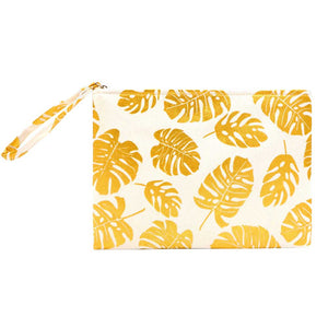White Metallic Tropical Leaf Patterned Pouch Clutch Bag, look like the ultimate fashionista even when carrying a small pouch for your money or credit cards. Great for when you need something small to carry or drop in your bag. Perfect for grab and go errands, keep your keys handy & ready for opening doors as soon as you arrive.