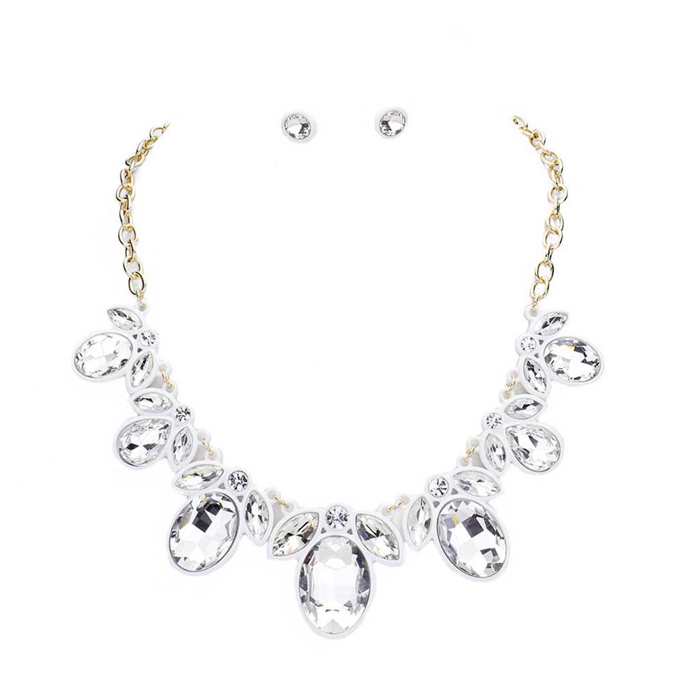 White Oval Marquise Glass Crystal Collar Necklace. These gorgeous Crystal pieces will show your class in any special occasion. The elegance of these Crystal goes unmatched, great for wearing at a party! Perfect jewelry to enhance your look. Awesome gift for birthday, Anniversary, Valentine’s Day or any special occasion.
