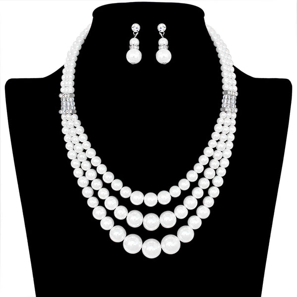 White Trendy Pearl Necklace, get ready with this pearl necklace to receive the best compliments on any special occasion. Put on a pop of color to complete your ensemble and make you stand out on special occasions. Awesome gift for birthdays, anniversaries, Valentine‚Äö√Ñ√¥s Day, or any special occasion.