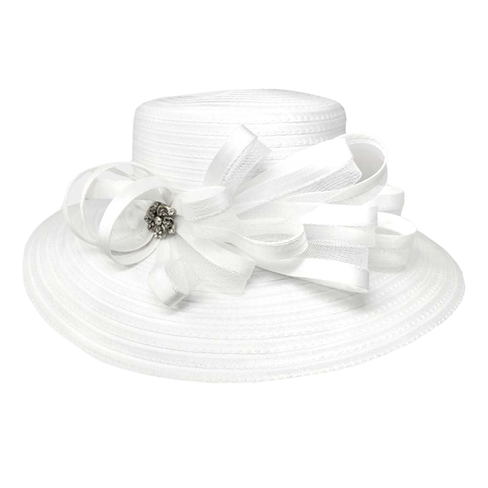 White Bow Accented Dressy Hat, is an elegant and high fashion accessory for your modern couture. Unique and elegant hats, family, friends, and guests are guaranteed to be astonished by this bow-accented dressy hat. The fascinator hat with exquisite workmanship is soft, lightweight, skin-friendly, and very comfortable to wear. The trendy and stunning style adds a touch of ethereal fairytale sparkle to your, which makes you more charming in the crowd.