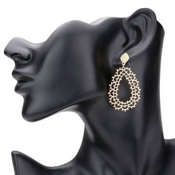 Worn Gold Cut Out Detailed Metal Teardrop Dangle Earrings, beautifully crafted design adds a gorgeous glow to any outfit with a touch of perfect class. Jewelry that fits your lifestyle and makes your moments awesome! They will dangle on your earlobes & bring a smile of joy to those who look at you. Look like the ultimate fashionista with these Earrings! Add something special to your outfit. Perfect Birthday Gift, Anniversary Gift, Mother's Day Gift, Graduation Gift.